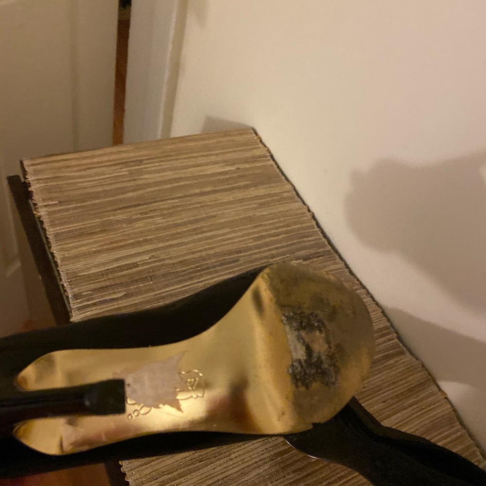Shoes - Picture 6 of 6